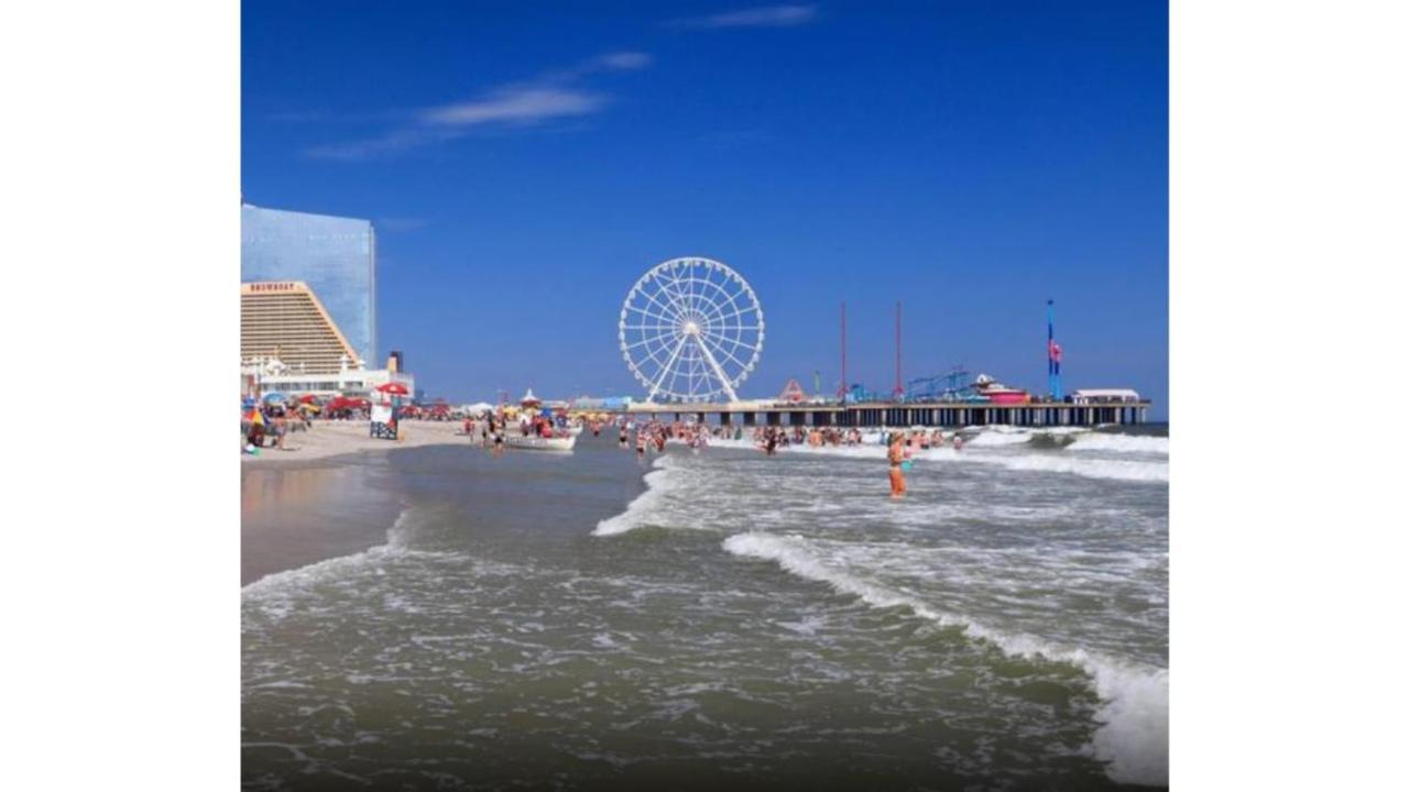 Boardwalk King Bed Retreats By Cozysuites Atlantic City Kültér fotó
